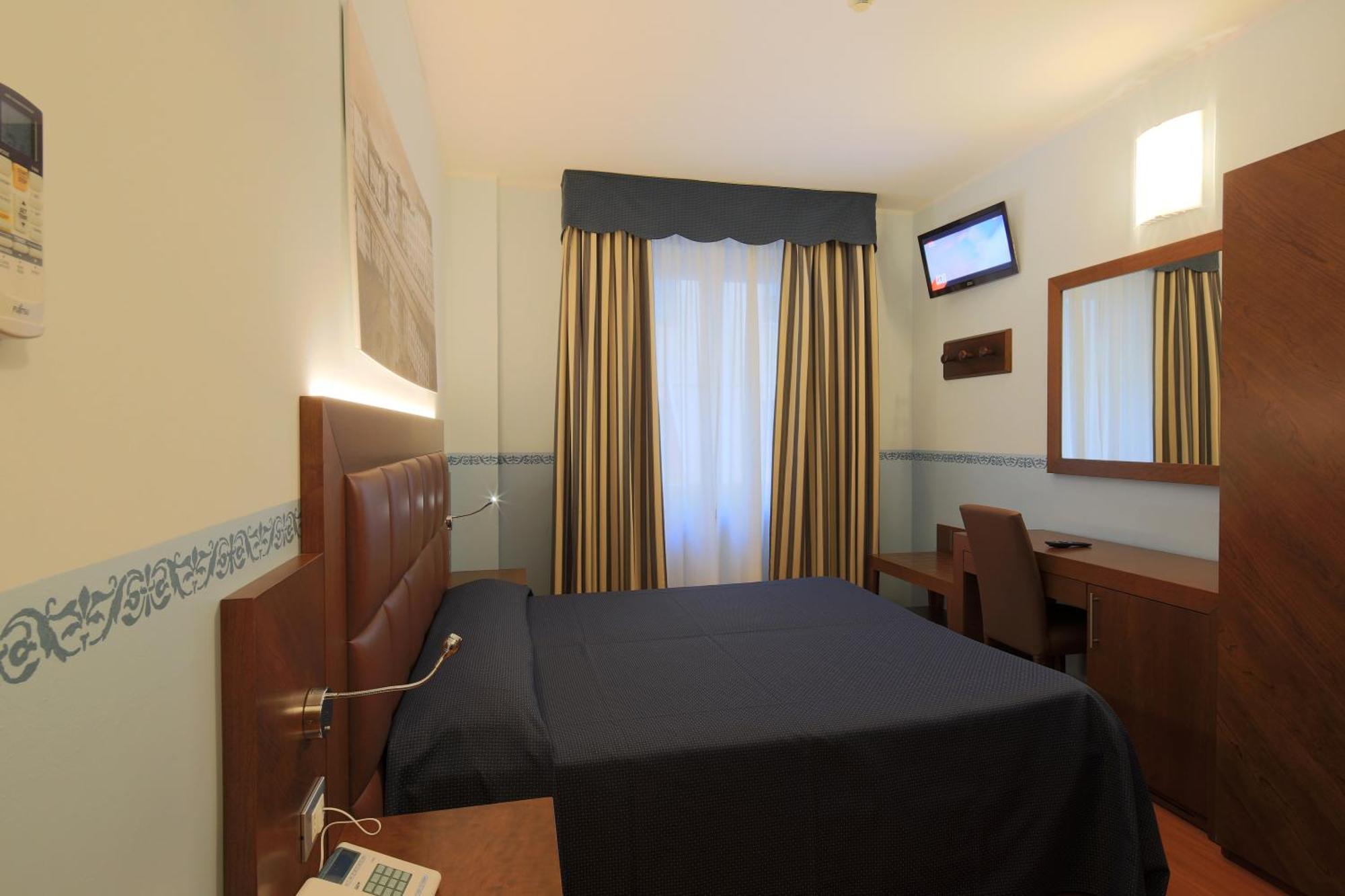 Terminus & Plaza 3* Pisa