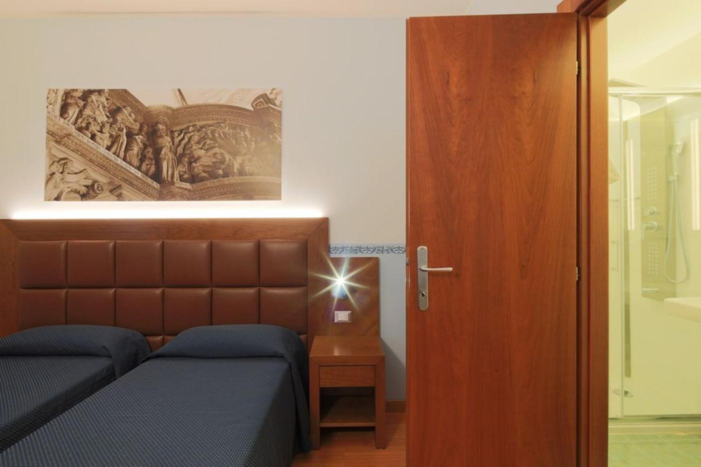 Hotel Terminus & Plaza 3*